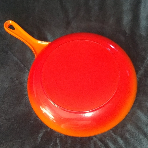 Le Creuset Kitchen Le Creuset Enamel Cast Iron Shallow Fry Pan